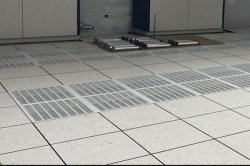 THI CÔNG SÀN NÂNG CHỐNG TĨNH ĐIỆN CHO CÔNG TY CỔ PHẦN XÂY DỰNG VÀ NỘI THẤT HT HÀ NỘI.