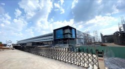 THI CÔNG HỆ THỐNG SÀN NÂNG KỸ THUẬT HPL NHÀ MÁY TTI DẦU GIÂY
