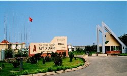 THI CÔNG SÀN NÂNG KỸ THUẬT HPL NHÀ MÁY XAY LÚA MÌ MỸ XUÂN