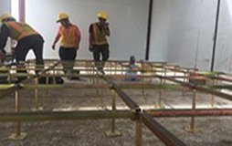 THI CÔNG SÀN NÂNG KỸ THUẬT HPL CHỐNG TĨNH ĐIỆN CHO CÔNG TY TUẤN LÊ