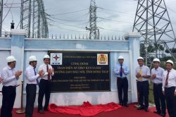 THI CÔNG SÀN NÂNG KỸ THUẬT HPL TRẠM BIẾN ÁP 220KV SA ĐÉC